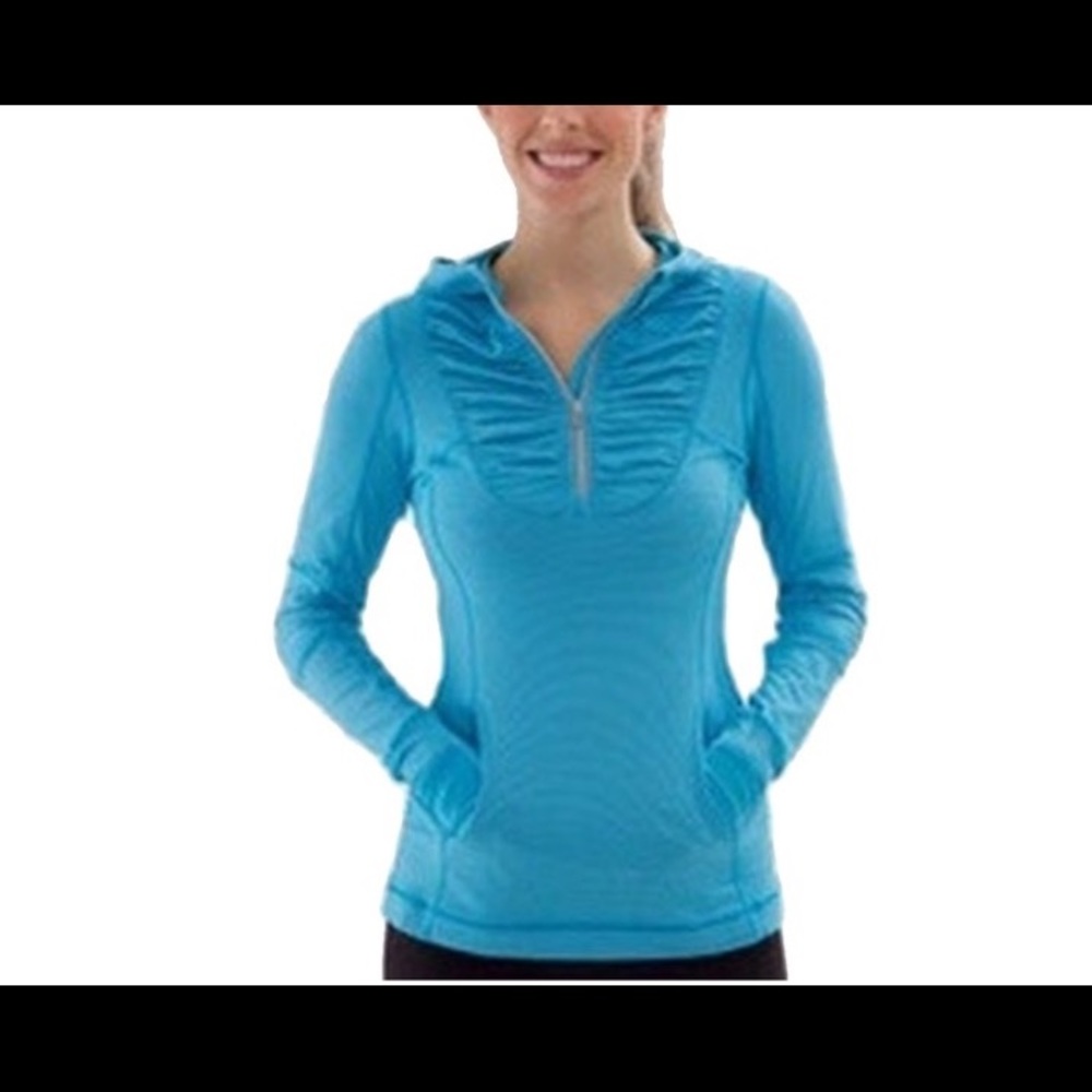 Lululemon Resolution Pullover Size 6 - image 2